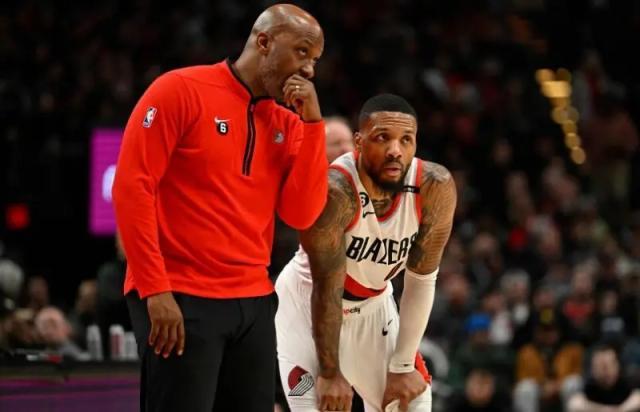 多支东部球队尝试追求利拉德 表哥仍只愿加盟热火